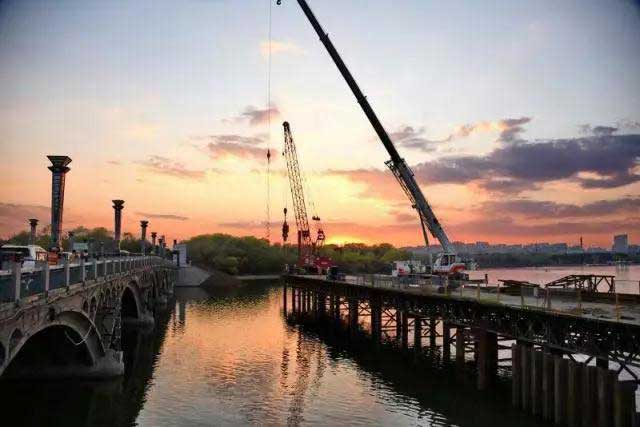 施工現(xiàn)場1jpg.jpg 施工現(xiàn)場1jpg.jpg