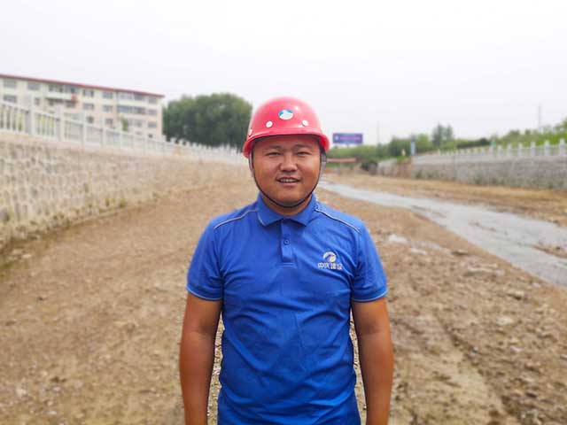 裴玉龍.jpg 裴玉龍.jpg